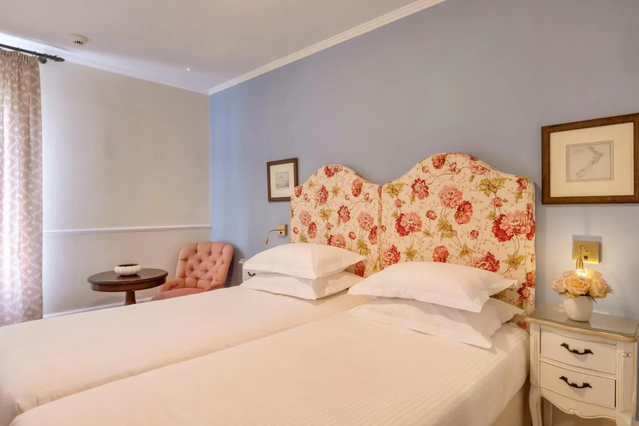 Kouneni Apartments Mykonos Town Yunanistan